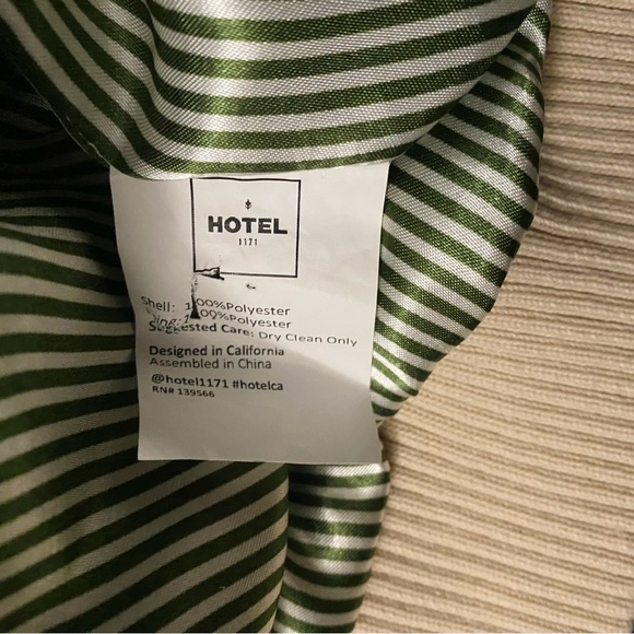 Hotel 1171 Green graphic print bomber jacket - Picture 5 of 6